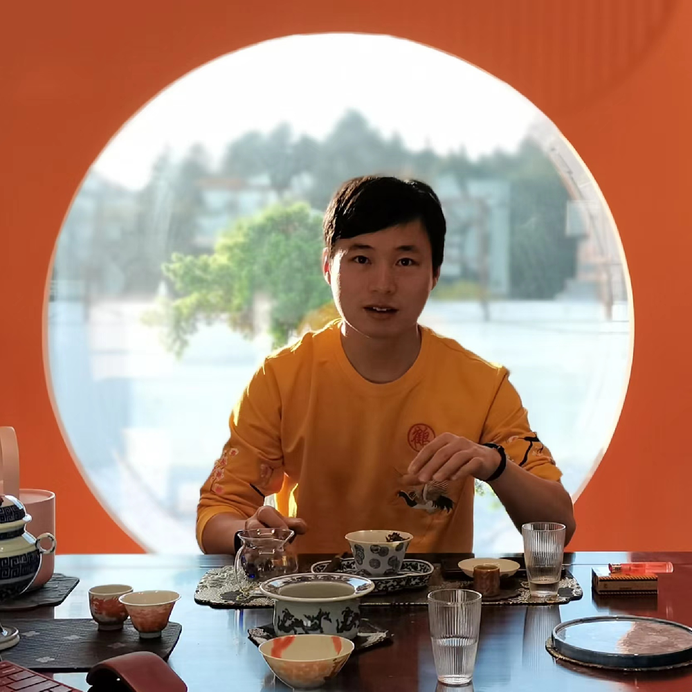 朱山